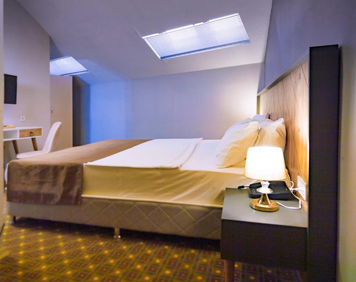 Otel Privado 3*